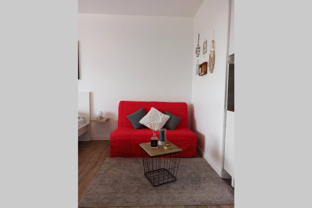 Studio Charmant Avec Vue Magnifique! Montrichard Exterior foto